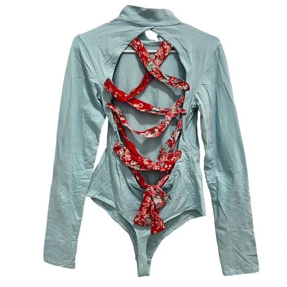 NWOT Free People Straps In Back Bodysuit - Picture 2 of 3